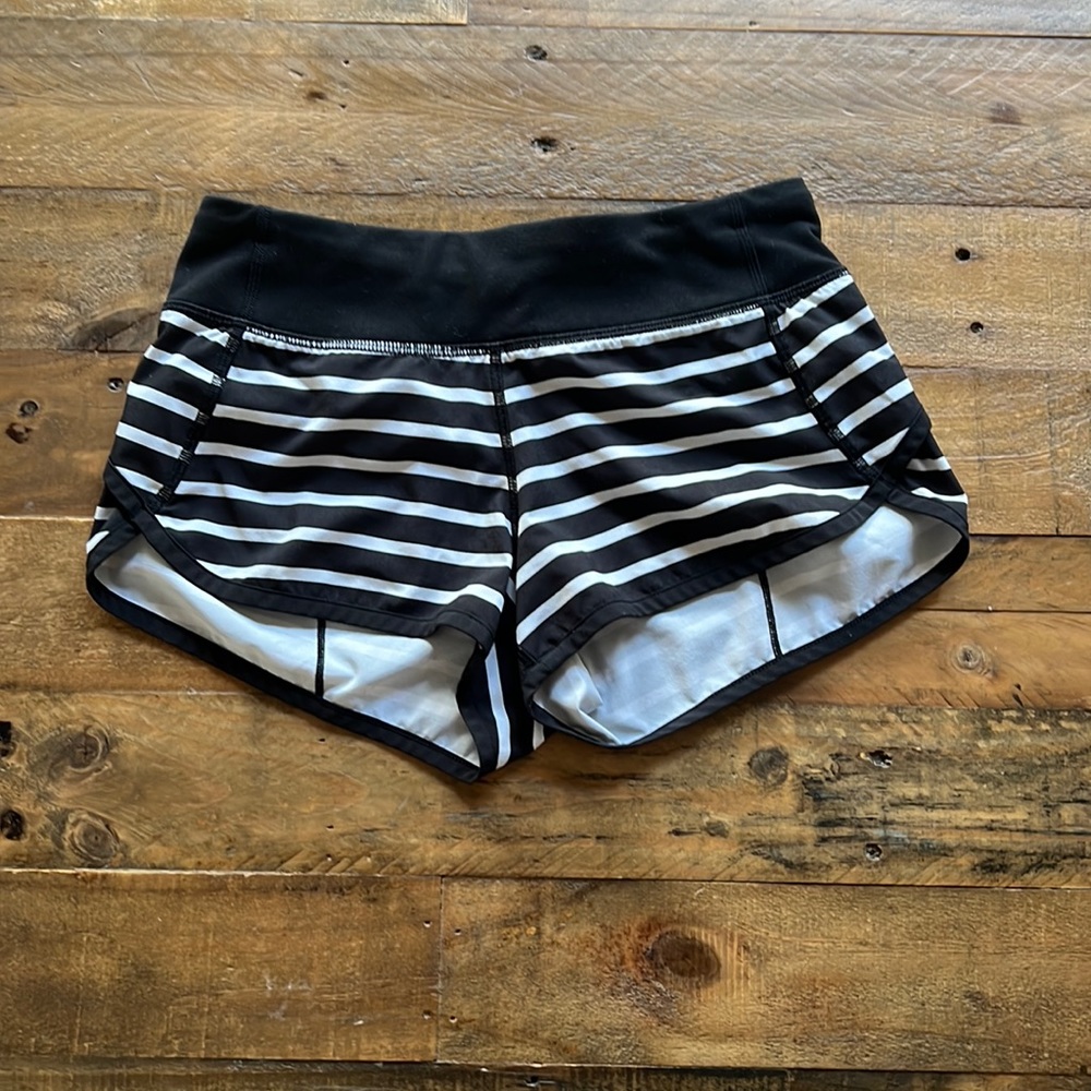 ivivva black and white stripped shorts